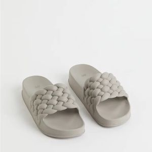 H&M braided taupe tan slides